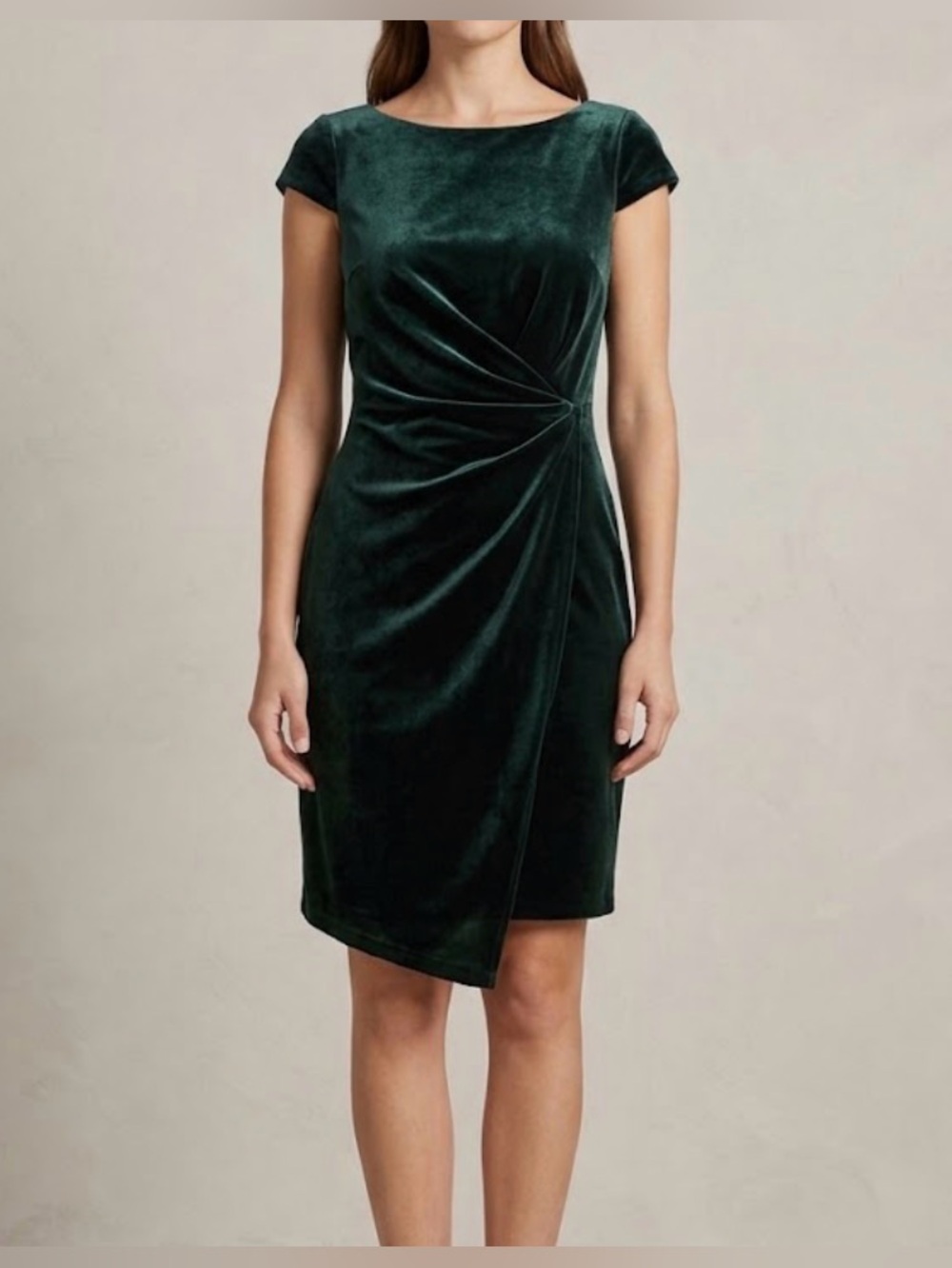 Vince Camuto Green Velvet Sheath Dress Short Sleeve Ruched Knee Length Size 8 - Picture 1 of 8